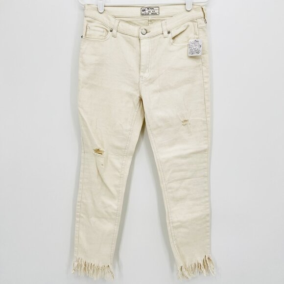 NWT Free People Women's Ivory Jeans Size 27 Distressed Fringe Frayed Hem Stretch - Picture 1 of 11